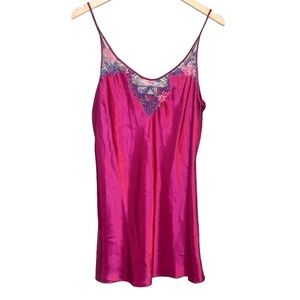 Val Mode Vintage Lingerie Satin Slip with Floral Lace M/L